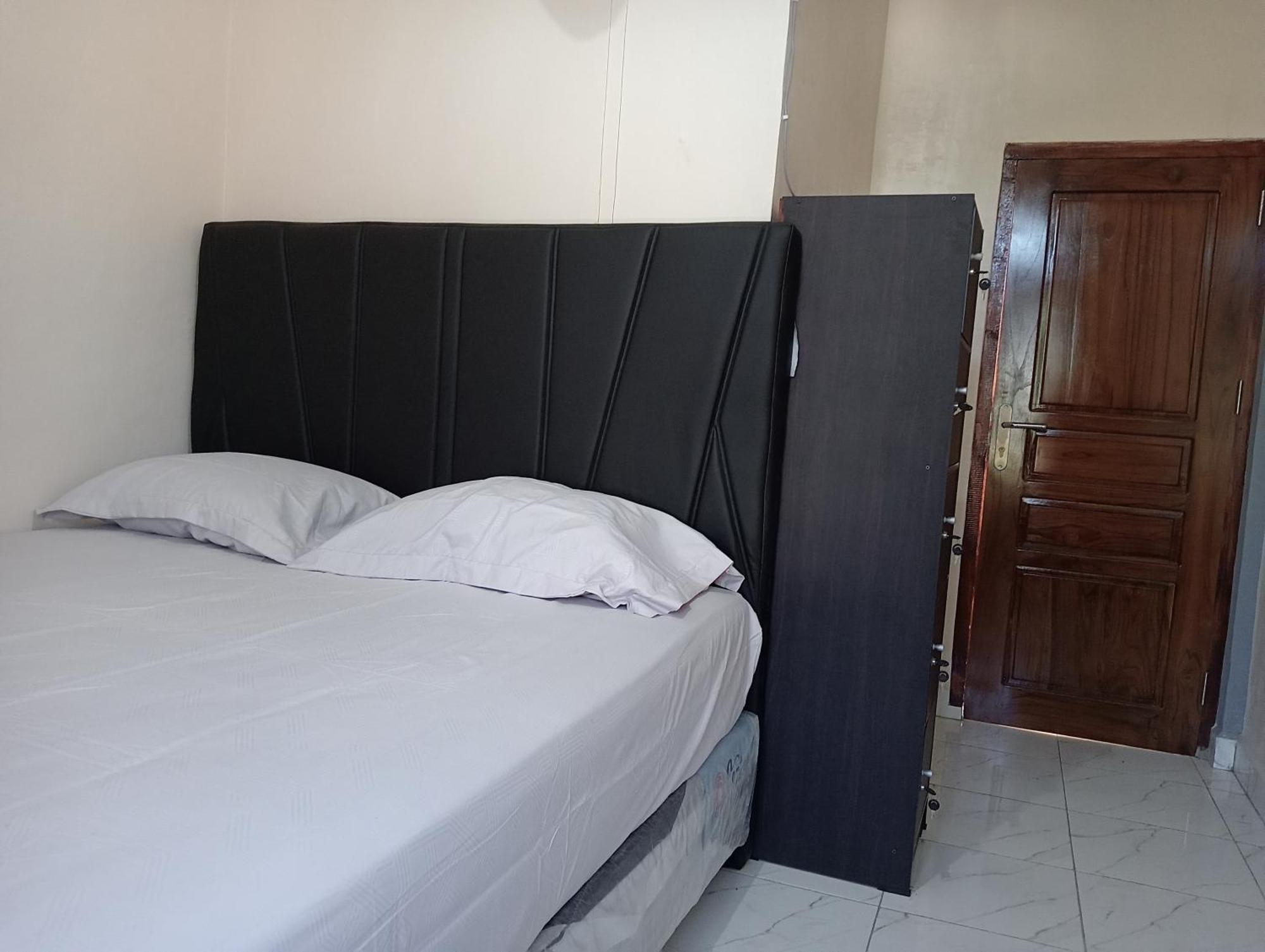 Yusilver Guest House ลาบวนบาโจ ภายนอก รูปภาพ
