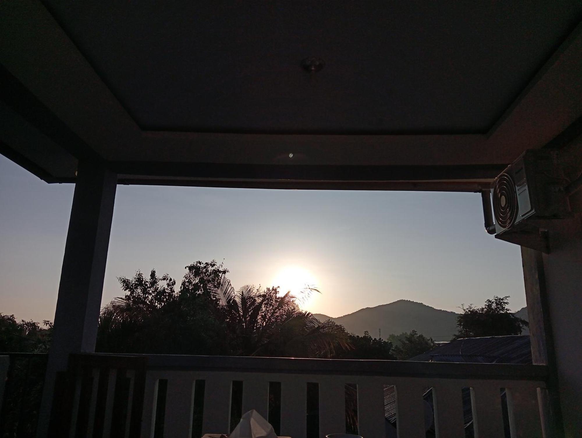Yusilver Guest House ลาบวนบาโจ ภายนอก รูปภาพ